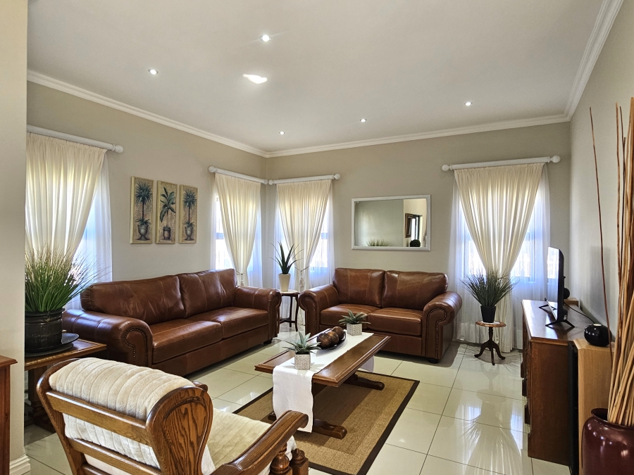 3 Bedroom Property for Sale in Marina Martinique Eastern Cape